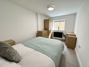 Photo 17- click for photo gallery